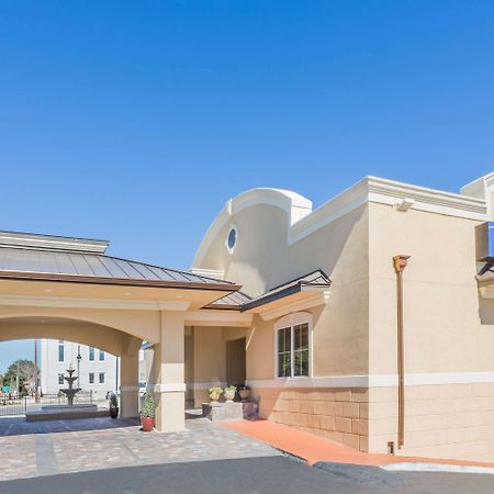 Days Inn By Wyndham Pensacola - Historic Downtown Exterior foto